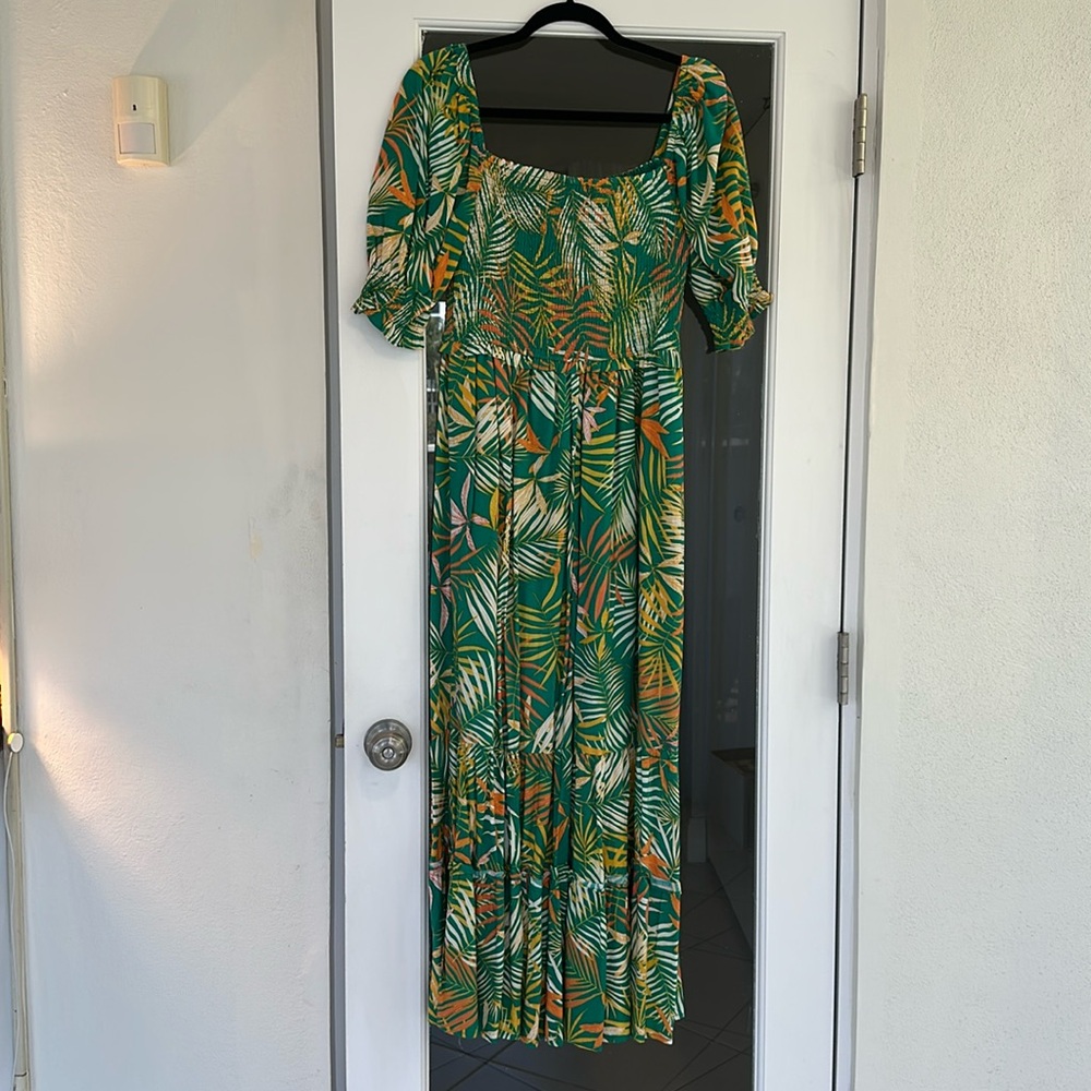 Betsey Johnson Tropical Green Leaf Print Dress